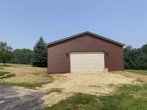 12-199 Willow Ct, Lanark, IL 61046 photo 4