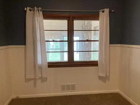 2015 Dresden Ave, Rockford, IL 61103 photo 17