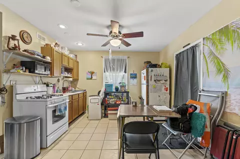 Kitchen - 202 W Division St, Holcomb, IL 61043 photo 7 of 9
