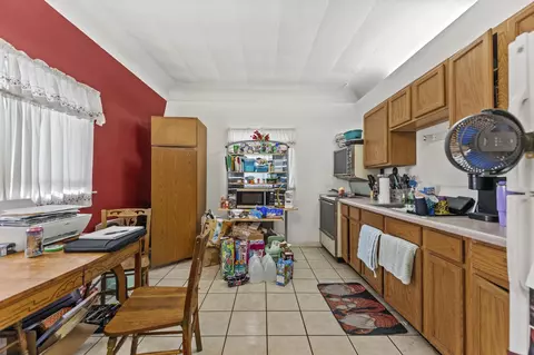 Kitchen - 202 W Division St, Holcomb, IL 61043 photo 5 of 9