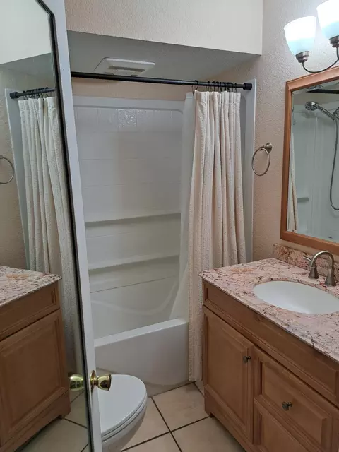 Bath - 202 W Division St, Holcomb, IL 61043 photo 1 of 5
