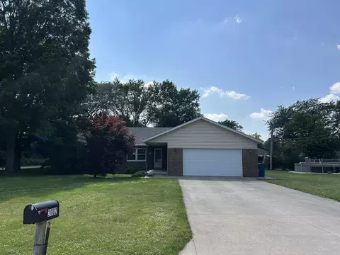 2002 Guiles Ave, Mendota, IL 61342