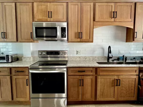 Kitchen - 2731 7th St, Peru, IL 61354 photo 3 of 4