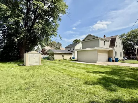 Exterior - 2731 7th St, Peru, IL 61354 photo 6 of 6