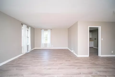 511 E Warren, Rockton, IL 61072 photo 7