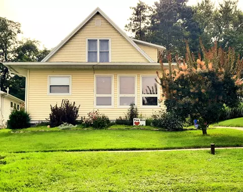 726 N 4th, Savanna, IL 61074