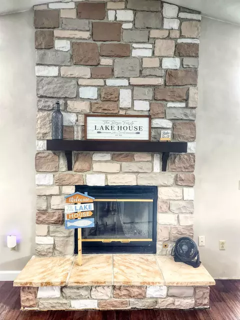 17-69 Lakeview Dr, Lanark, IL 61046 photo 10