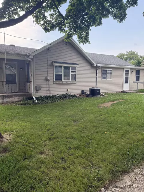 311 E Front St, Byron, IL 61010