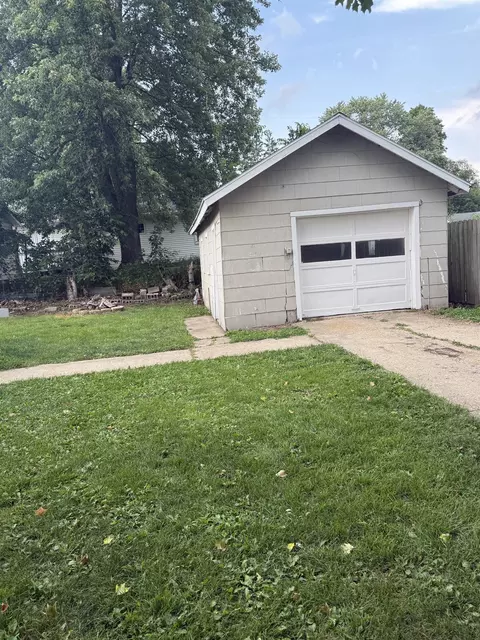 Exterior - 311 E Front St, Byron, IL 61010 photo 2 of 3