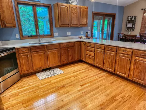 Kitchen - 1-150 R Perry Ct, Lanark, IL 61046 photo 1 of 3
