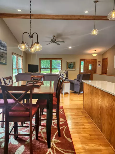 Dining - 1-150 R Perry Ct, Lanark, IL 61046 photo 1 of 2