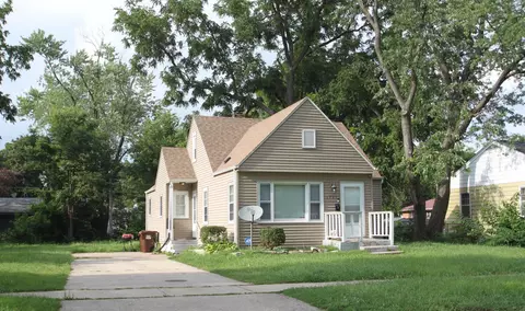 1721 Barton Blvd, Rockford, IL 61103