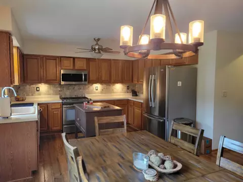 1126 Old Hunter Run, Byron, IL 61010 photo 10