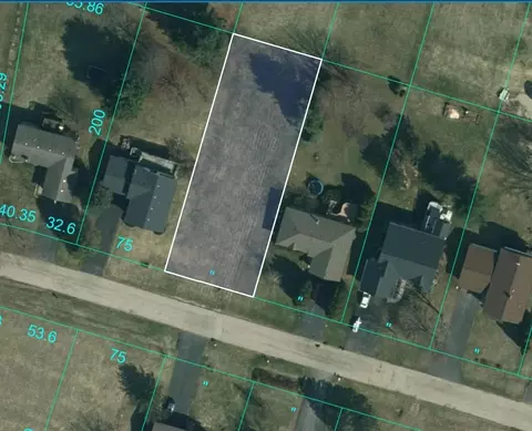99 Newport Rd, Lake Summerset, IL 61019