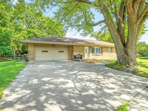 5 N Highland Ct, Stillman Valley, IL 61084