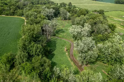 N River Road, Ridott, IL 61067 photo 3