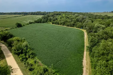 N River Road, Ridott, IL 61067