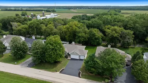 View/Area - 9337 River View Trl, Roscoe, IL 61073 photo 4 of 5
