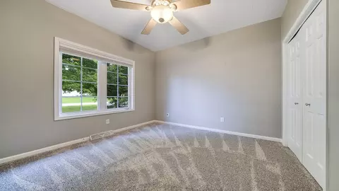 Bedroom - 9337 River View Trl, Roscoe, IL 61073 photo 2 of 5