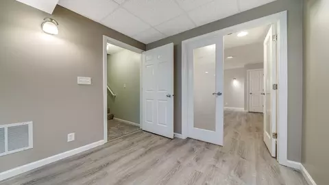 Entry Way - 9337 River View Trl, Roscoe, IL 61073 photo 3 of 3