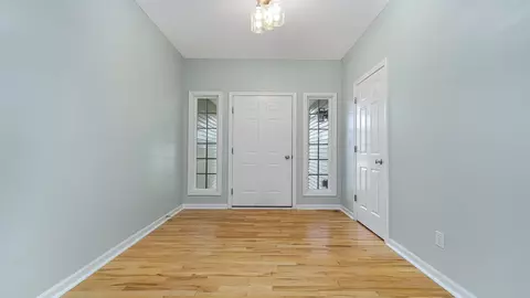 Entry Way - 9337 River View Trl, Roscoe, IL 61073 photo 1 of 3