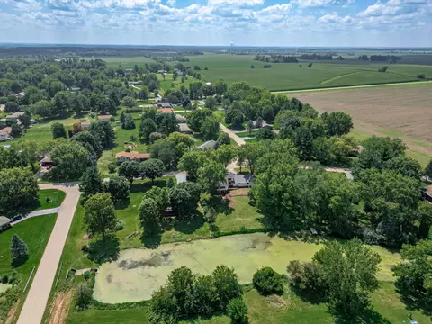 8231 Highview Dr, Winnebago, IL 61088 photo 52