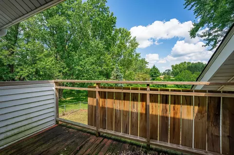8231 Highview Dr, Winnebago, IL 61088 photo 25