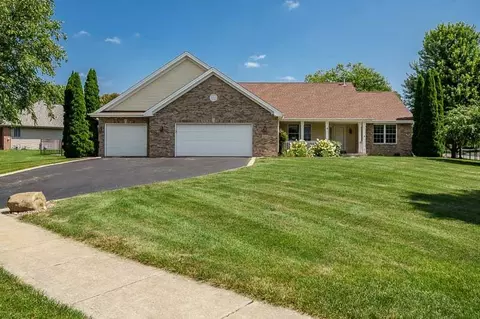 6591 Hartwig Dr, Cherry Valley, IL 61016