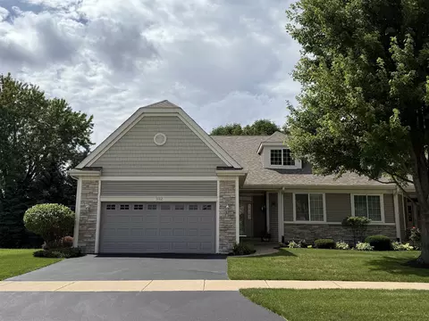 3162 Spring Harbour Dr, Rockford, IL 61114