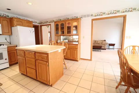 Kitchen - 2209 Hillside Ct, Freeport, IL 61032 photo 3 of 3
