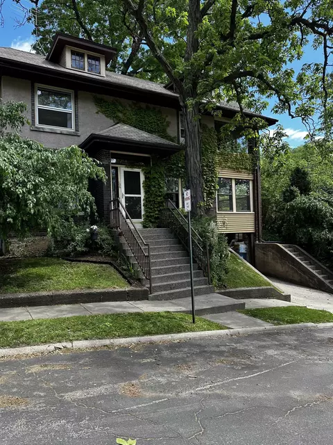 106 Grant St, Savanna, IL 61074