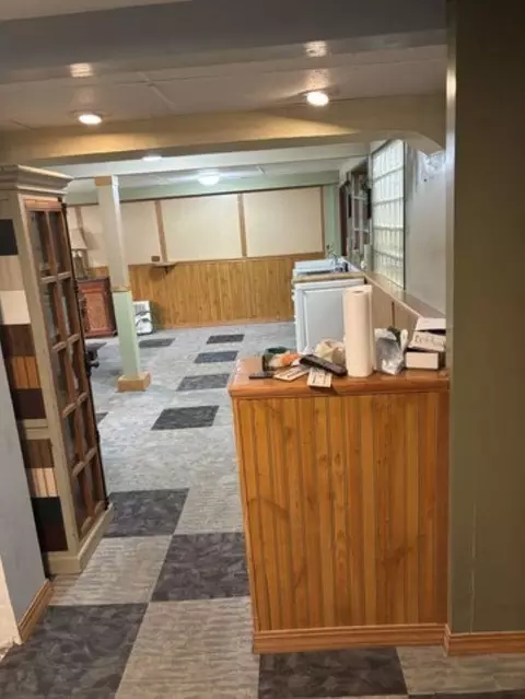 Entry Way - 38227 N 3rd Ave, Spring Grove, IL 60081 photo 2 of 2