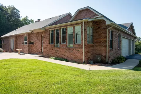 7822 Burr Oak Rd, Roscoe, IL 61073 photo 13