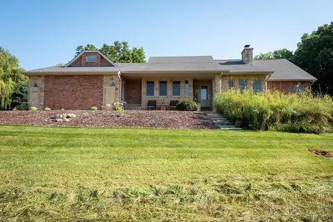 7822 Burr Oak Rd, Roscoe, IL 61073 photo 5