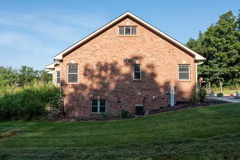 7822 Burr Oak Rd, Roscoe, IL 61073 photo 8