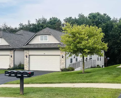 11891 River Hills Pkwy, Rockton, IL 61072