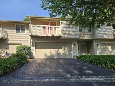 4641 High Point Dr, Rockford, IL 61114