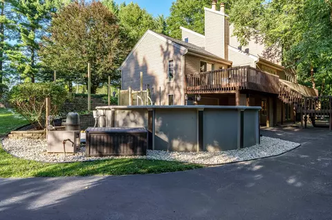 8383 E Crockett Rd, Roscoe, IL 61073 photo 66