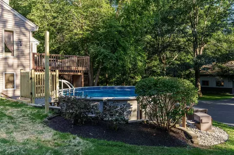 8383 E Crockett Rd, Roscoe, IL 61073 photo 67