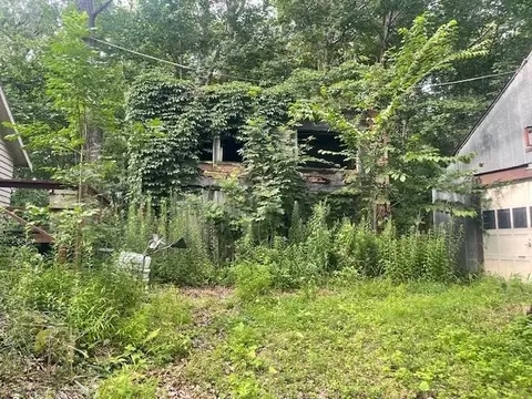 17813 Blair Rd, Pecatonica, IL 61063 photo 4