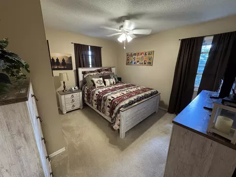 519 E 26th St, Sterling, IL 61081 photo 19