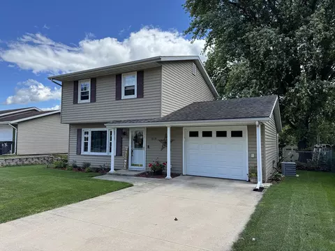 519 E 26th St, Sterling, IL 61081 photo 4