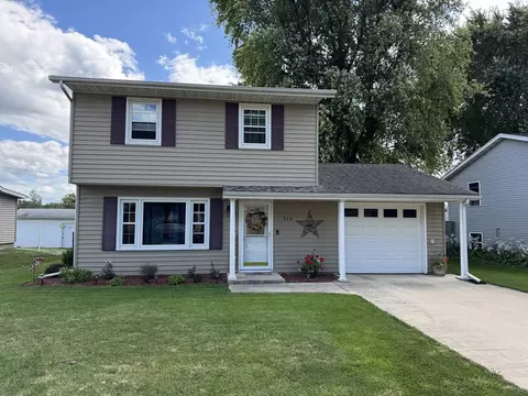 519 E 26th St, Sterling, IL 61081 photo 3