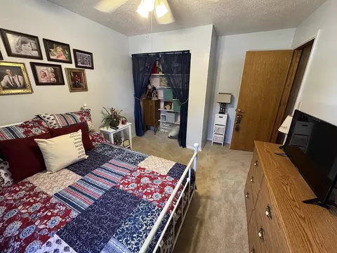 519 E 26th St, Sterling, IL 61081 photo 24