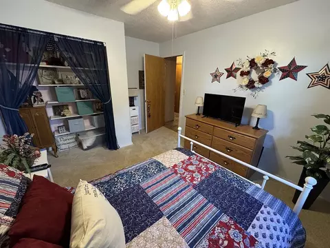 519 E 26th St, Sterling, IL 61081 photo 25