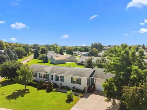 5615 Cypress Ln, Machesney Park, IL 61115