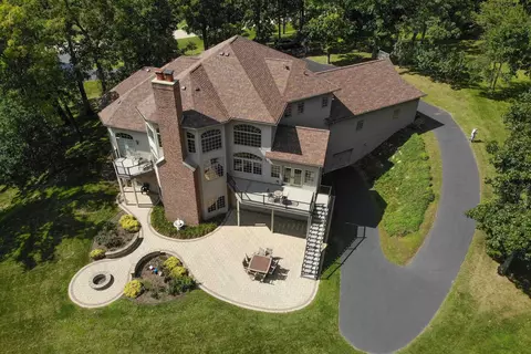 163 Russell Rd, Oregon, IL 61061 photo 2