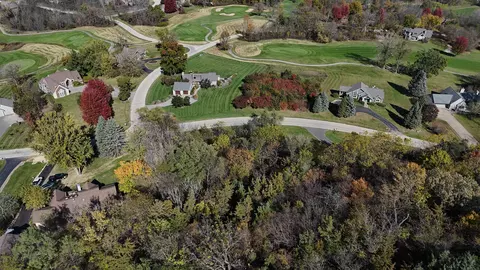 114 W Glen Hollow Rd, Galena, IL 61036