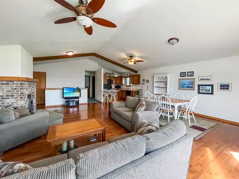 23-222 Brighton Ct, Lanark, IL 61046 photo 7