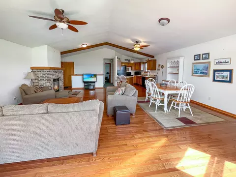 23-222 Brighton Ct, Lanark, IL 61046 photo 10